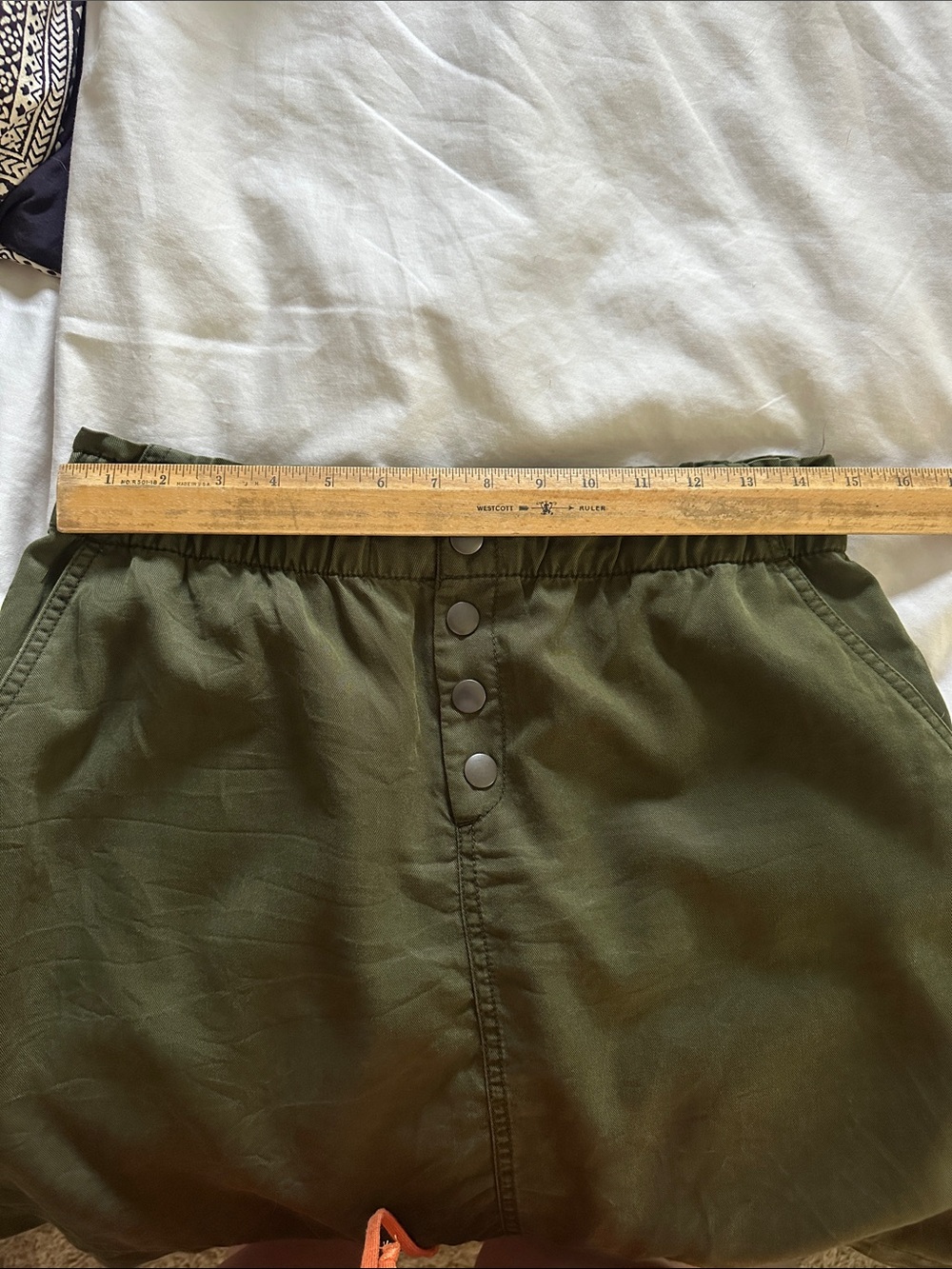 LOFT Olive Green Button-Front Mini Skirt - Picture 4 of 4